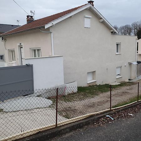 Stade Ol Et Grand Large Décines-Charpieu Kültér fotó